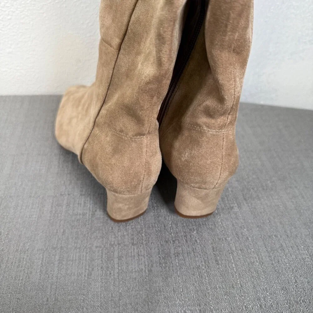 J.CREW Suele Snip Toe Tall Boots Size 7 Tan Quiet Luxury Western Chic Preppy